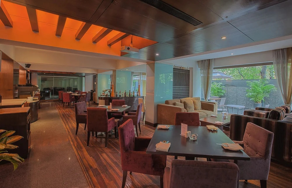 Oakwood Residence Naylor Road Pune