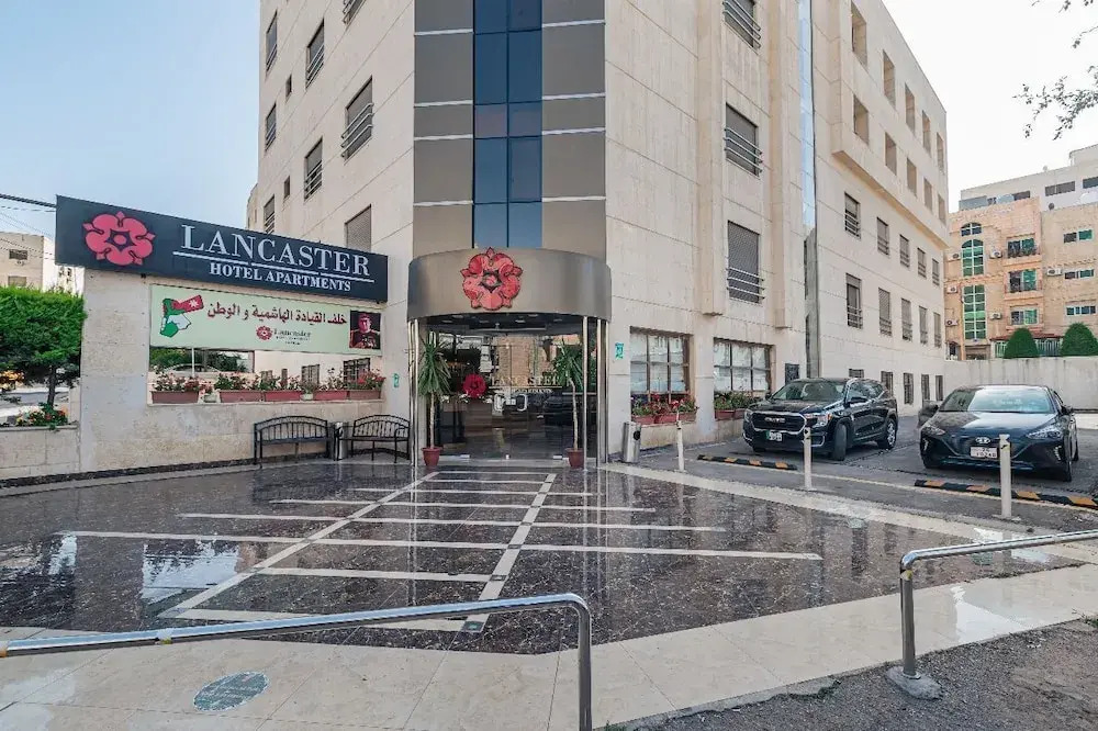 Lancaster Hotel Apartments-Gardens