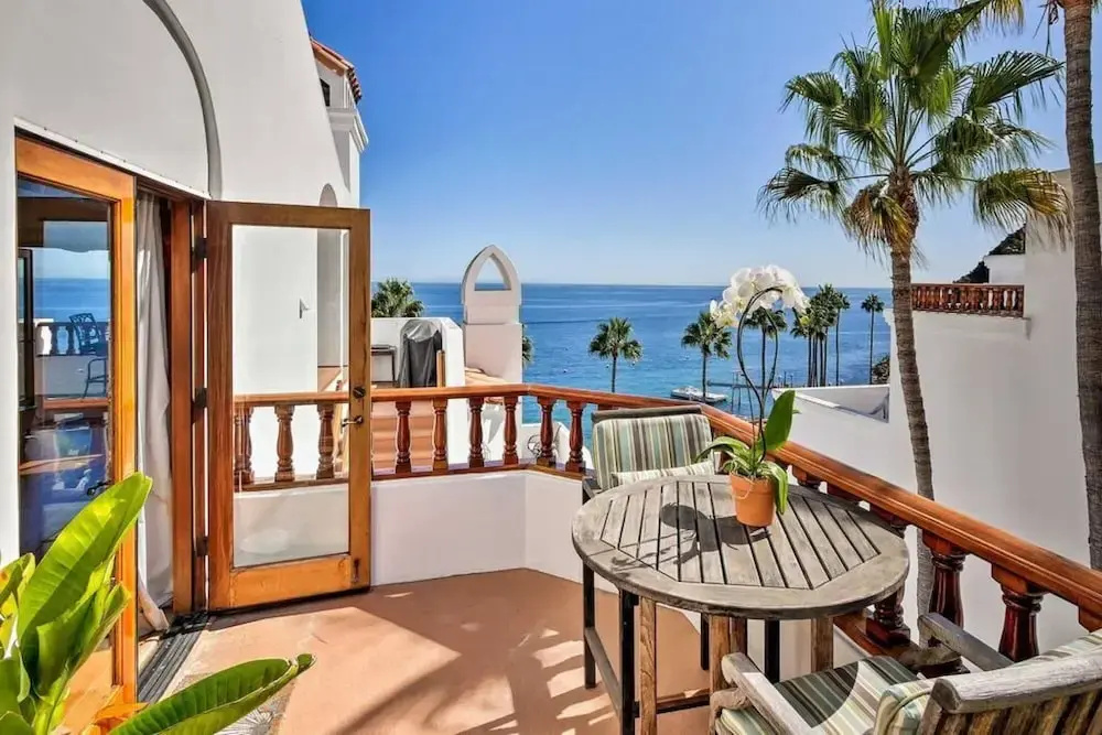 Villa 97 Building 8 Lux Oceanfront Penthouse Suite w Panoramic Views