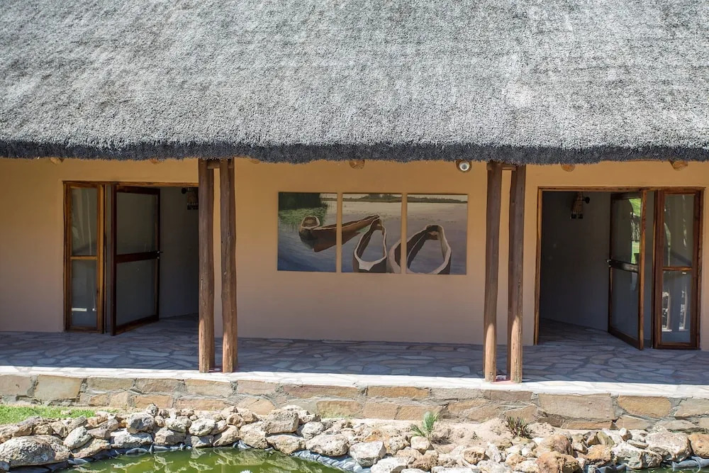 Kayova River Lodge