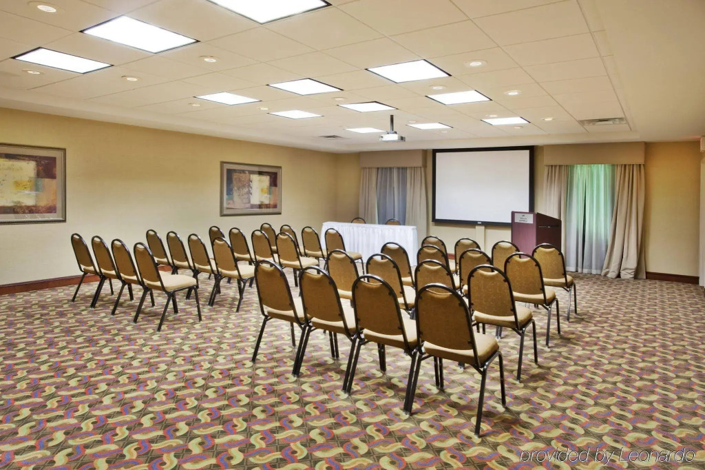 Holiday Inn Express Hotel & Suites McDonough by IHG