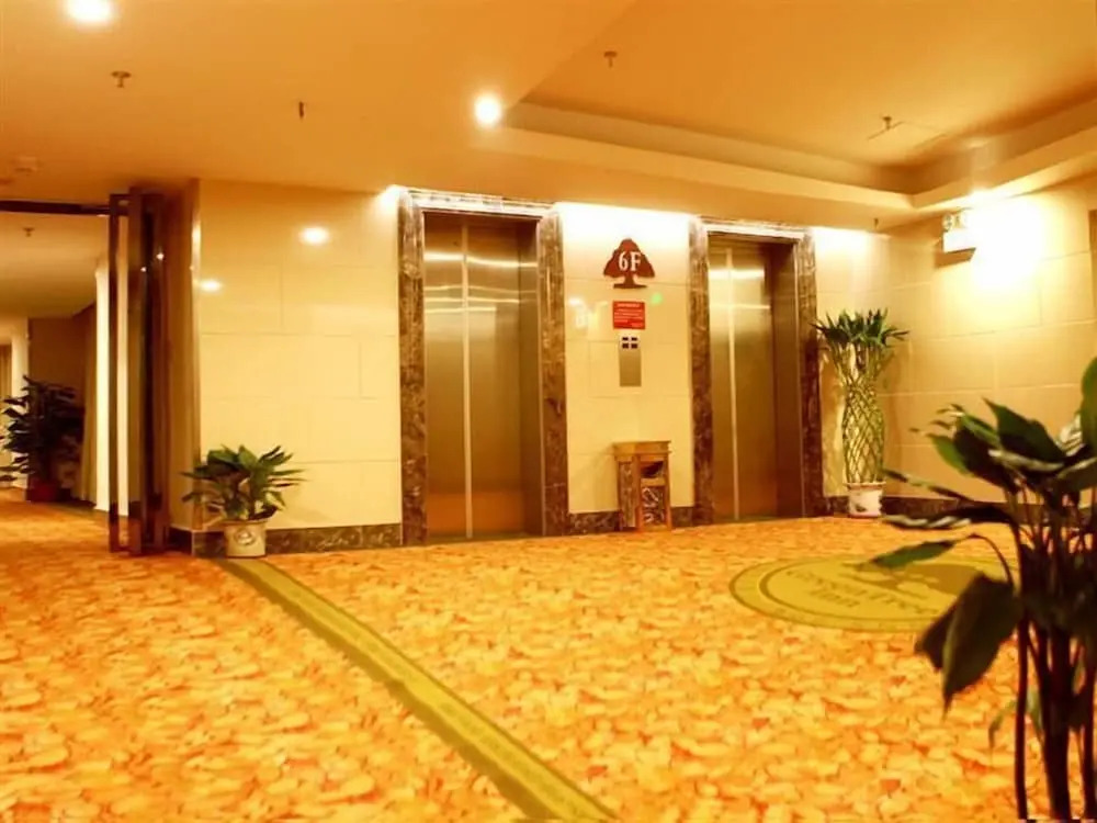 GreenTree Inn Zhuhai Changlong Airport