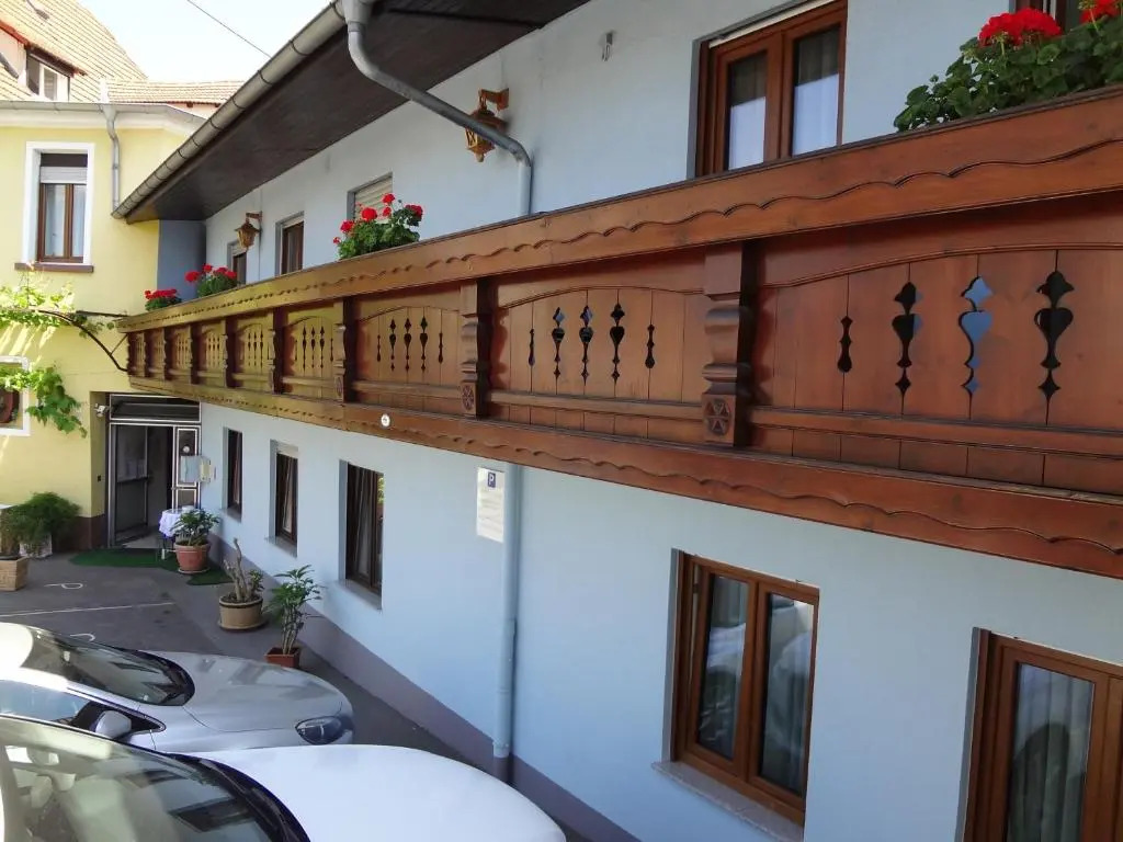 Hotel Rose Heidelberg inklusive Frühstück, Saunanutzung und Parkplätze nach Verfügbarkeit