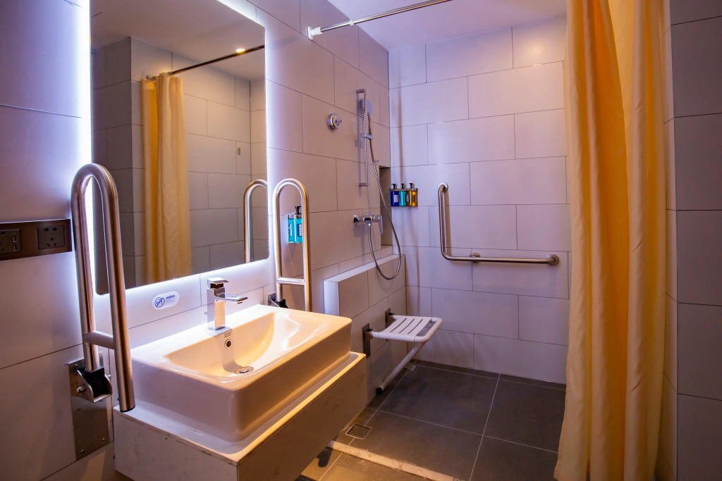 Holiday Inn Express Bozhou City Center