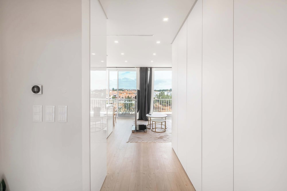 Ocean Apartment by Olala Homes