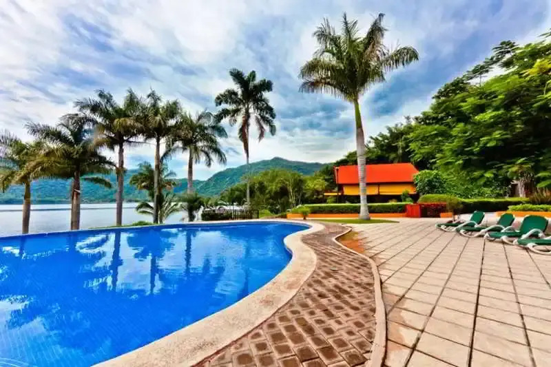 Santa María Resort