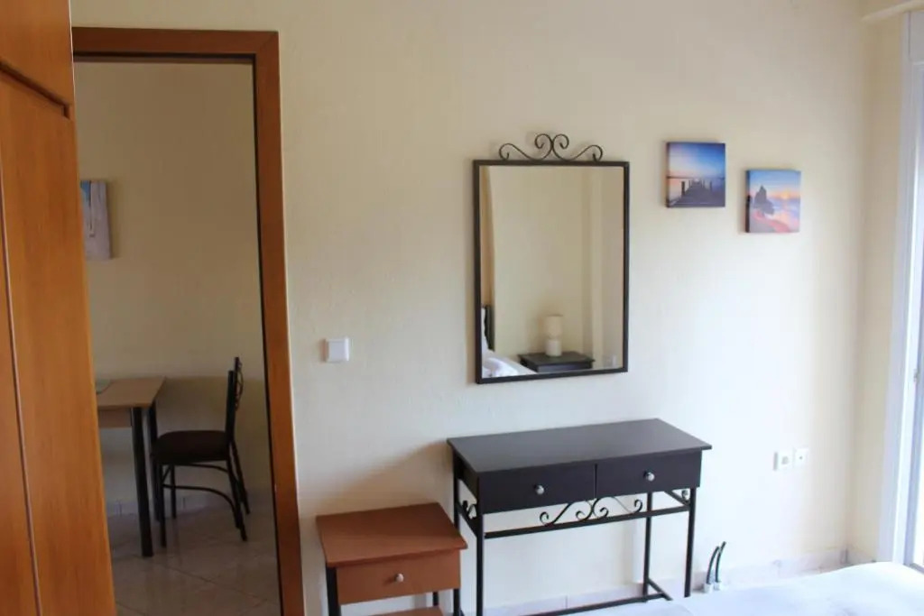 Paralia Ofriniou GR sunrise apartments 3