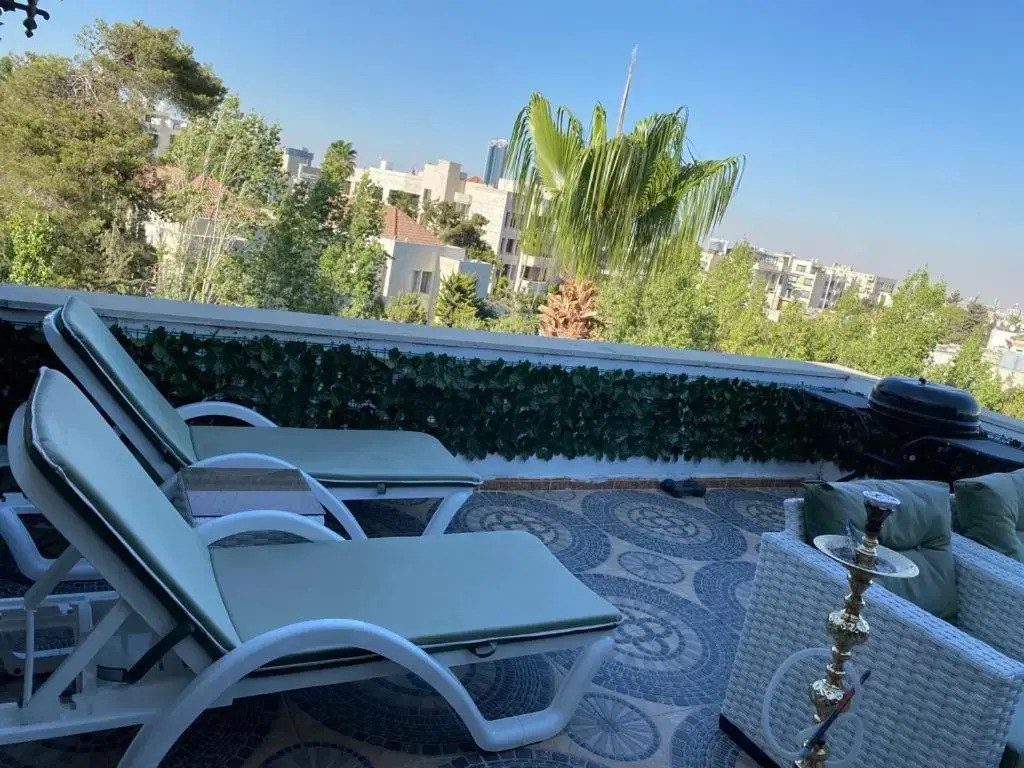 The View I