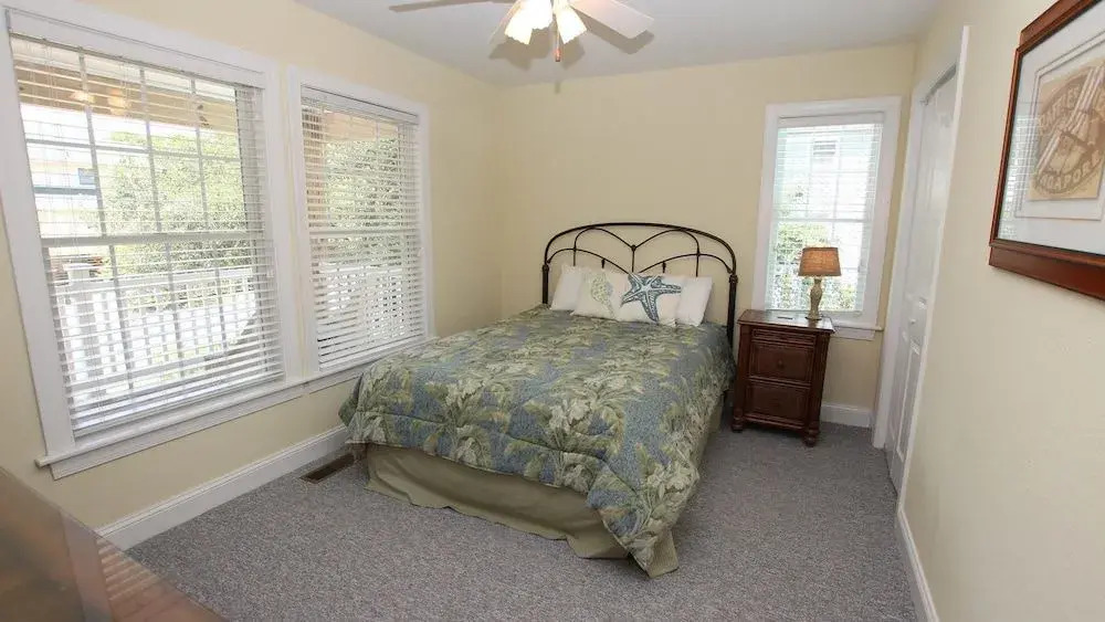 A-Sea-Breeze - 5 Br Home