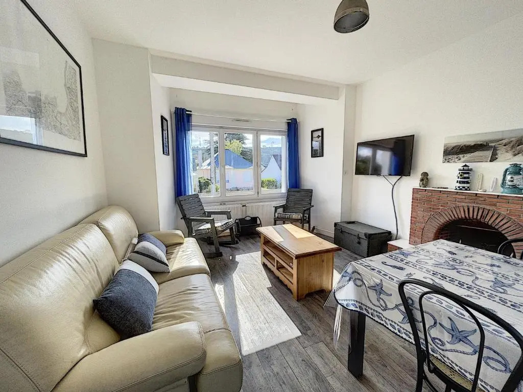 Maison Jullouville, 7 pièces, 9 personnes - FR-1-361-164