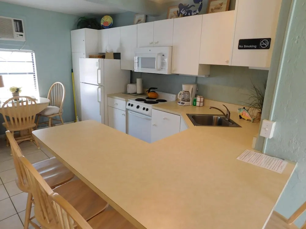 Gulf Beach Resort Motel