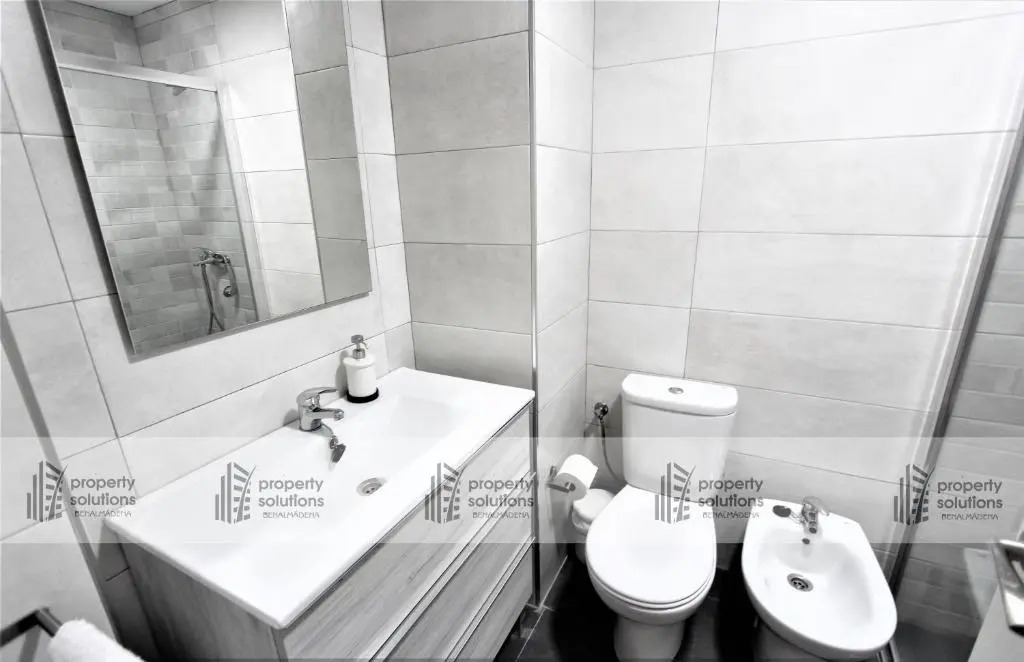 Apartamento Torremolinos - A 600m de la playa de La Carihuela - PISCINA - PARKING GRATIS - EXCELENTE CONEXIÓN WIFI