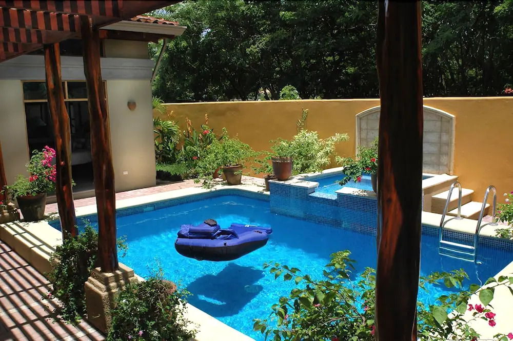 Tamarindo Mango condominiums