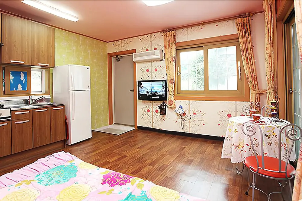 Ulsanhappy World Pension