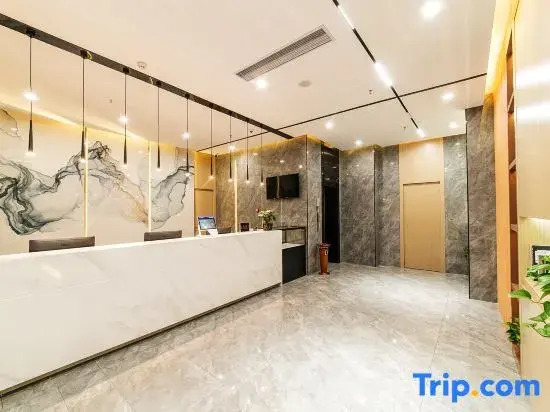 Unitour Hotel, Wuyi Interchange Metro Station