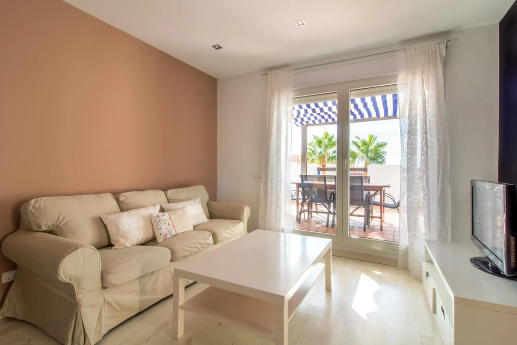 Apartamento con piscinas y muy cerca de la playa