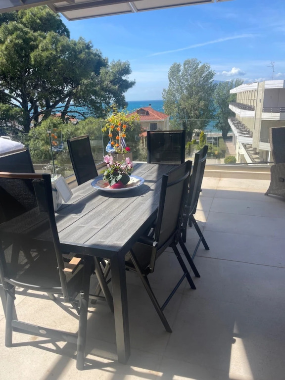 Sea View Apartment Patras