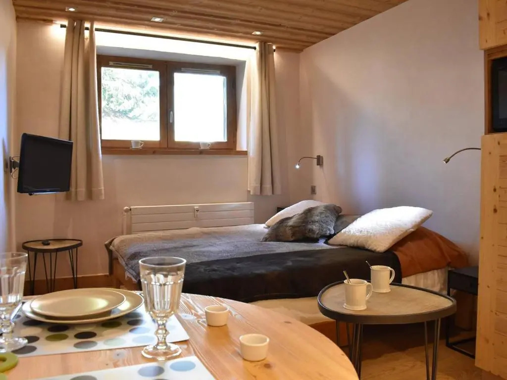 Appartement Méribel, 1 pièce, 2 personnes - FR-1-180-393