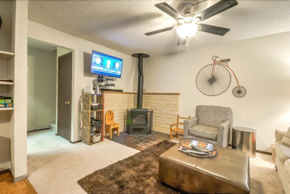 Whistler Townhome Cedar 22