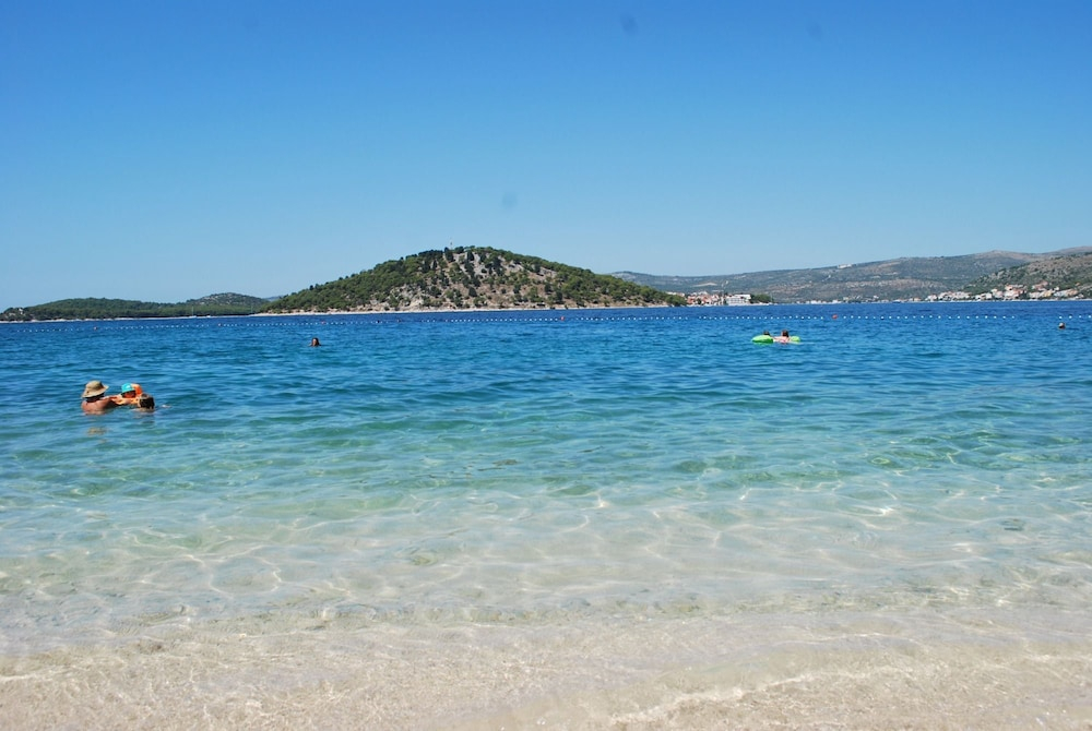 Apartments Pemita