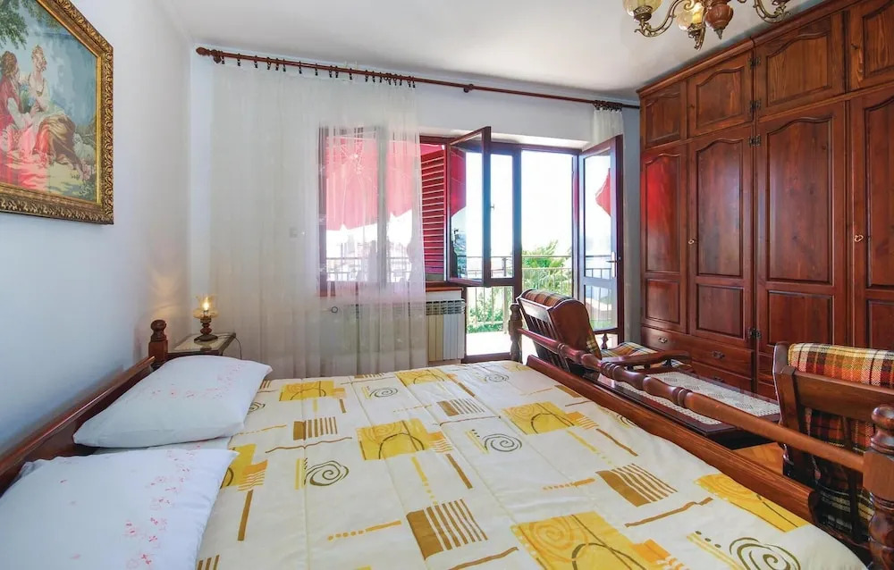 Nice Home in Lovran With Wifi and 1 Bedrooms