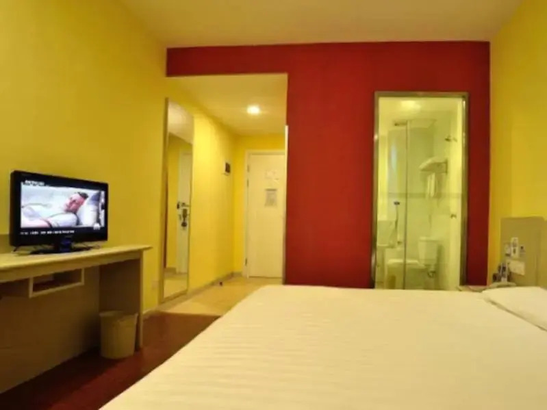 HanTing Hotel (Zhengzhou Jinshui Road)