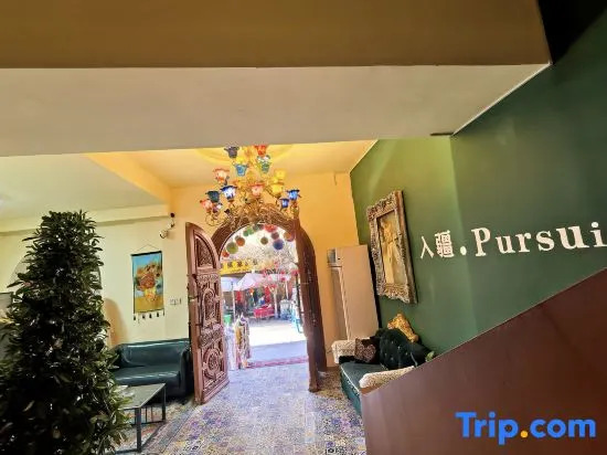 Kashgar Ancient City Vilai meets good B&Bs