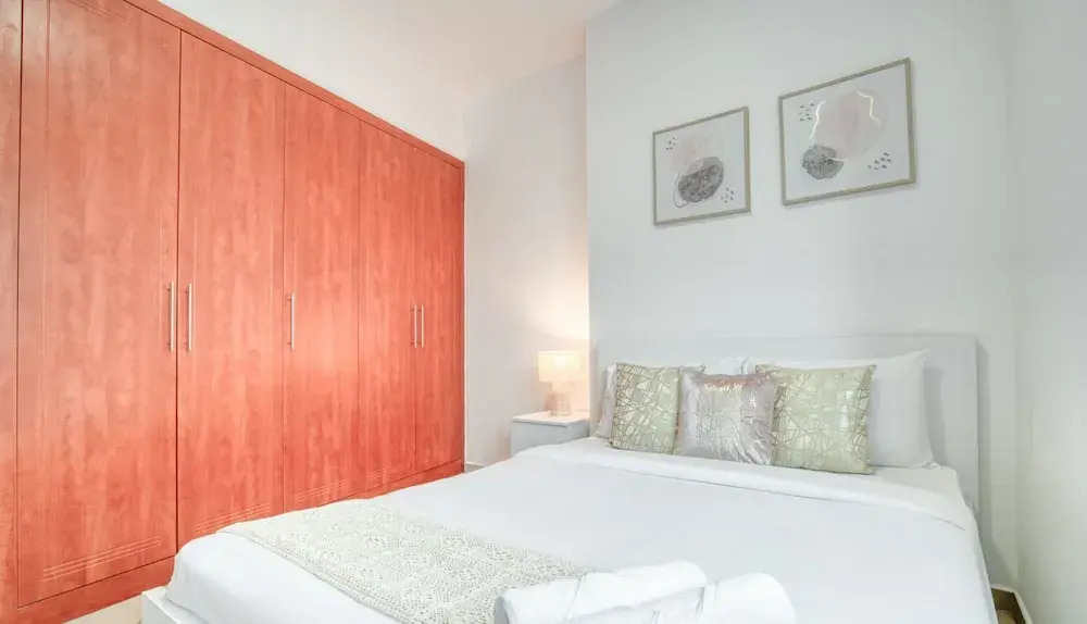 KOHH - 2BR in Marina Diamond 6