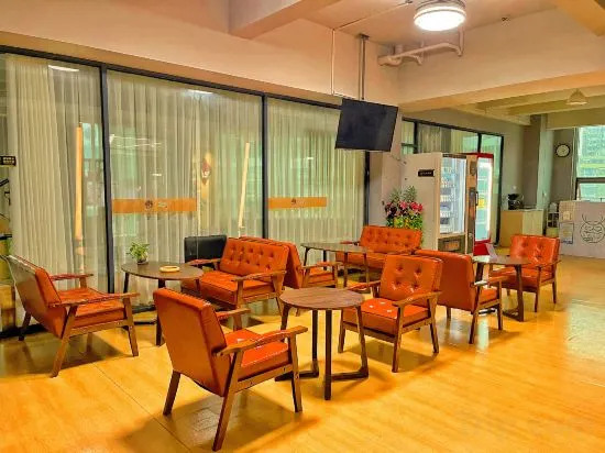 Longhai Yulong Hotel