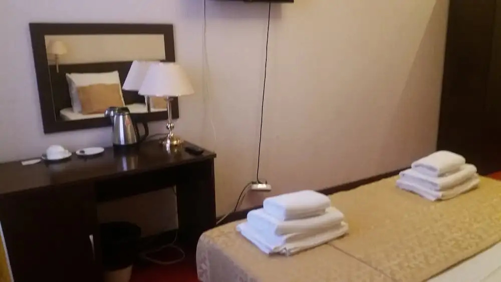 Rauan Hotel