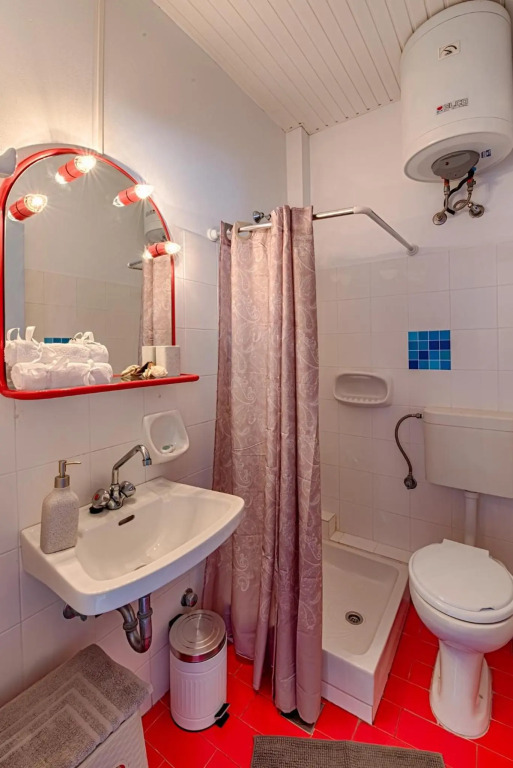 Anemos Studios & Apartments