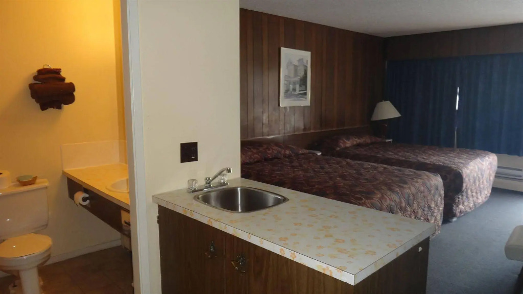 Sportsman Motel