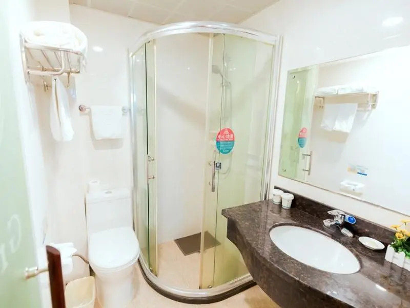 Greentree Inn Shanghai Caoan Road Textile Express Hotel