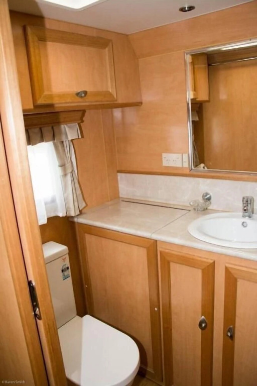 Longford Riverside Caravan Park