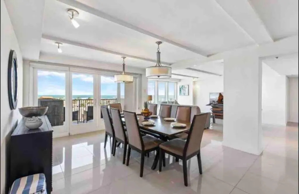 Bahia Mar Solare Tower 6th floor Oceanview Condo 3bd 3ba w Pools Hot Tubs
