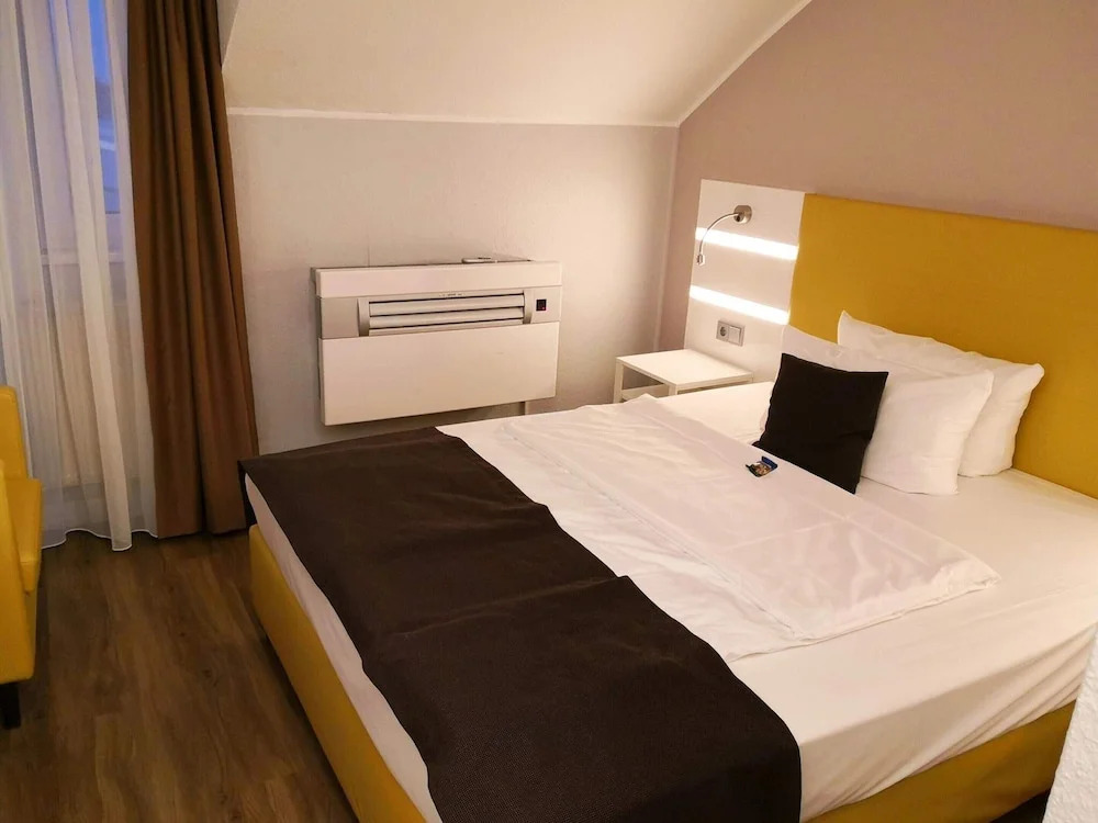 1 Person Holiday Park Home in Brauschweig