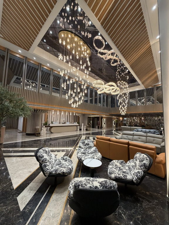 Hotel Ambition
