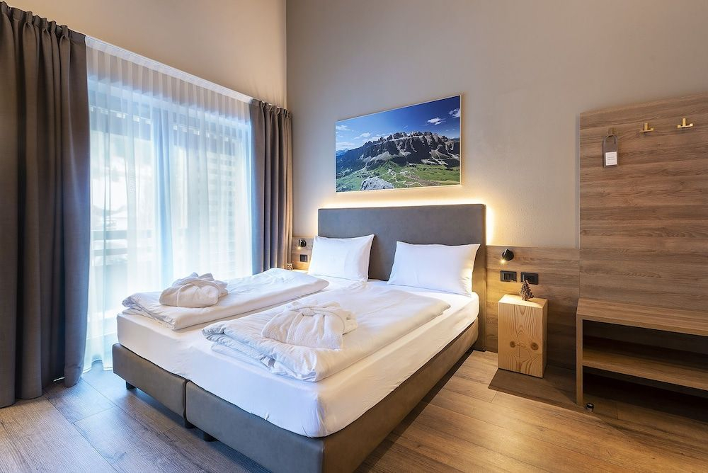 Chalet Aster
