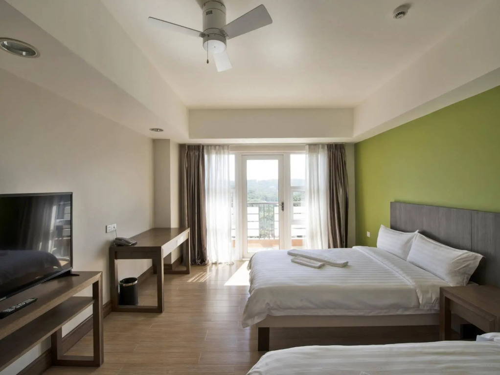 Newtown Plaza Hotel