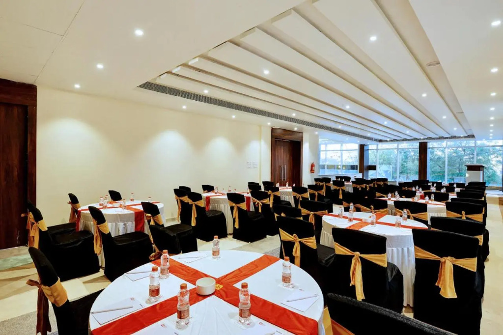 Mastiff Select Gulbarga Hotel