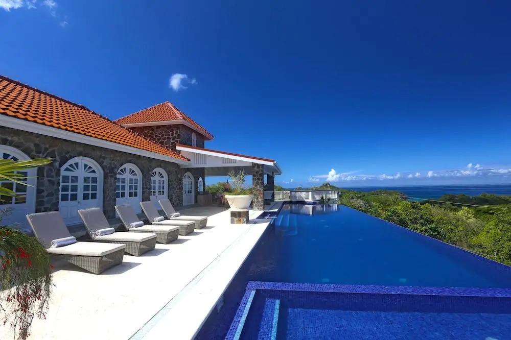 Villa Atlantis