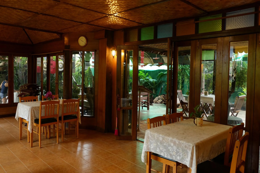 Mountain View GuesthouseChiangmai