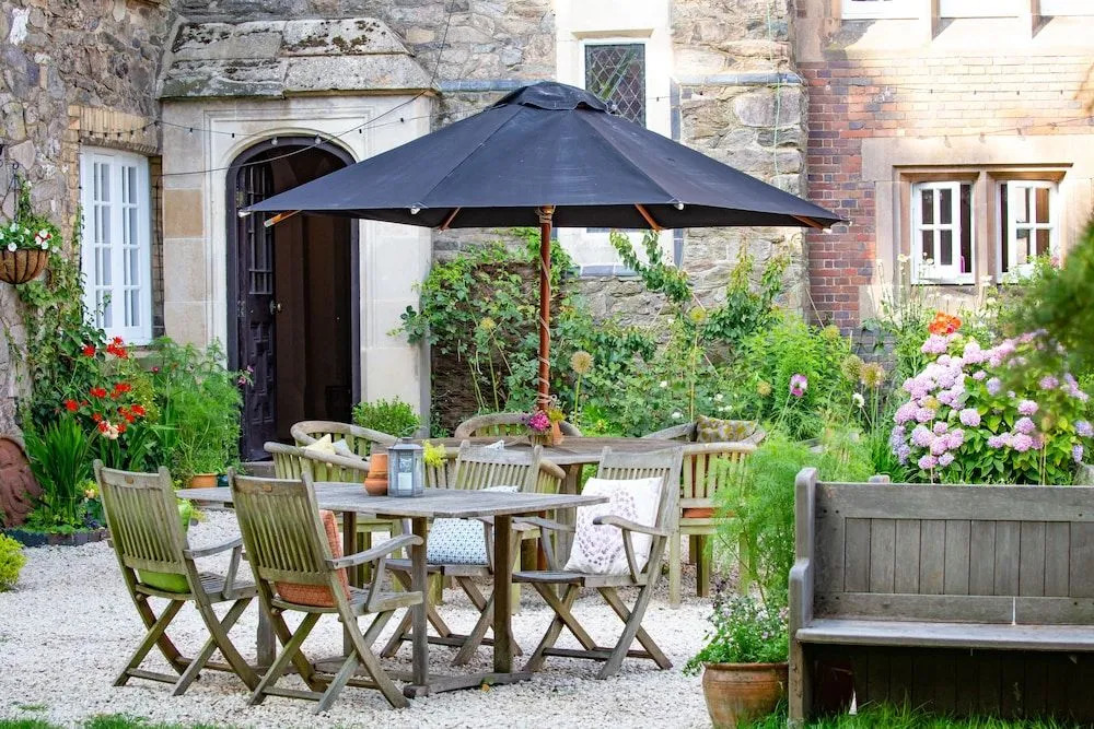 Abbots Oak Manor