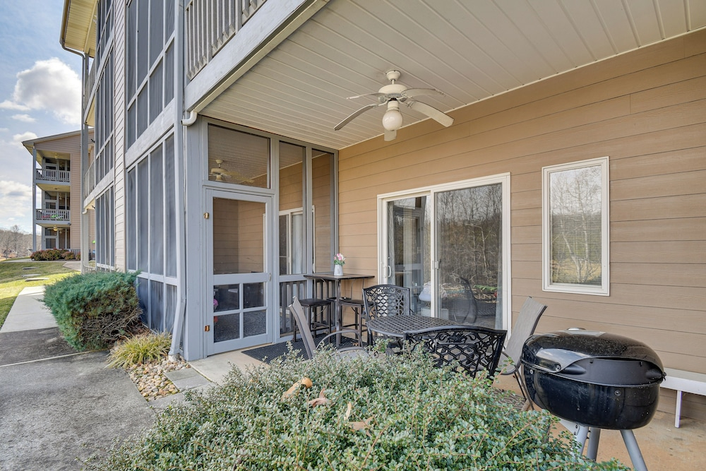 Smith Mtn Lake Fun! Resort-style Family Retreat