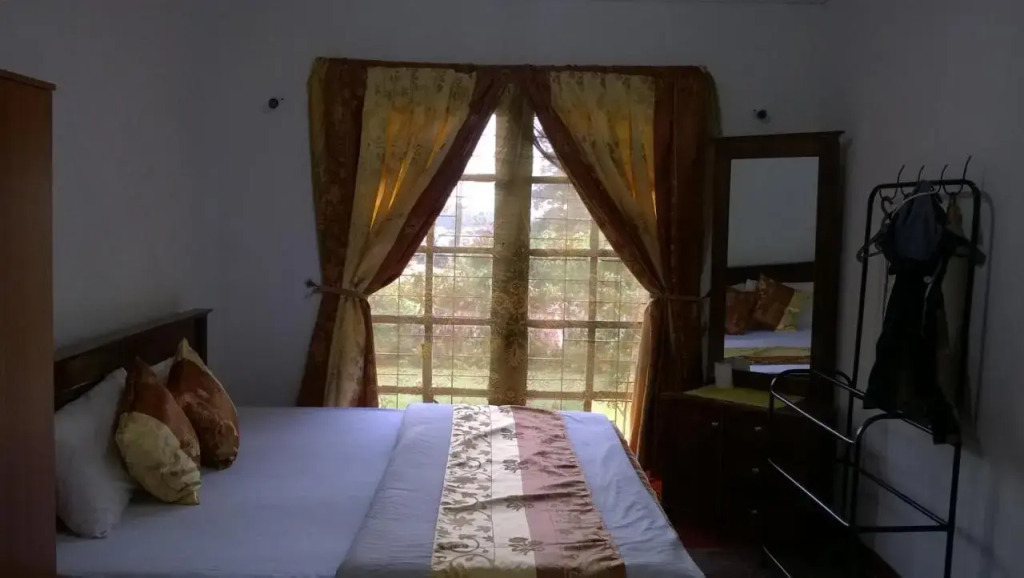 Srihelyes Inn