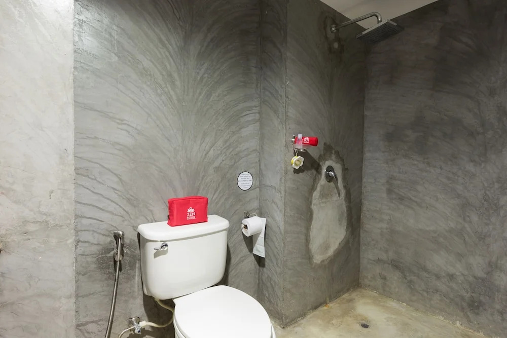 ZEN Rooms Roundabout Karon Beach