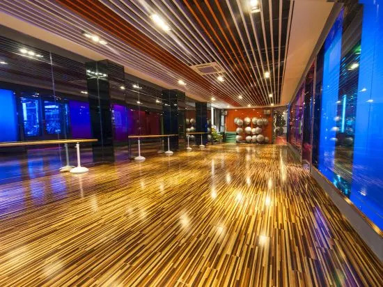 Yujin Hotel