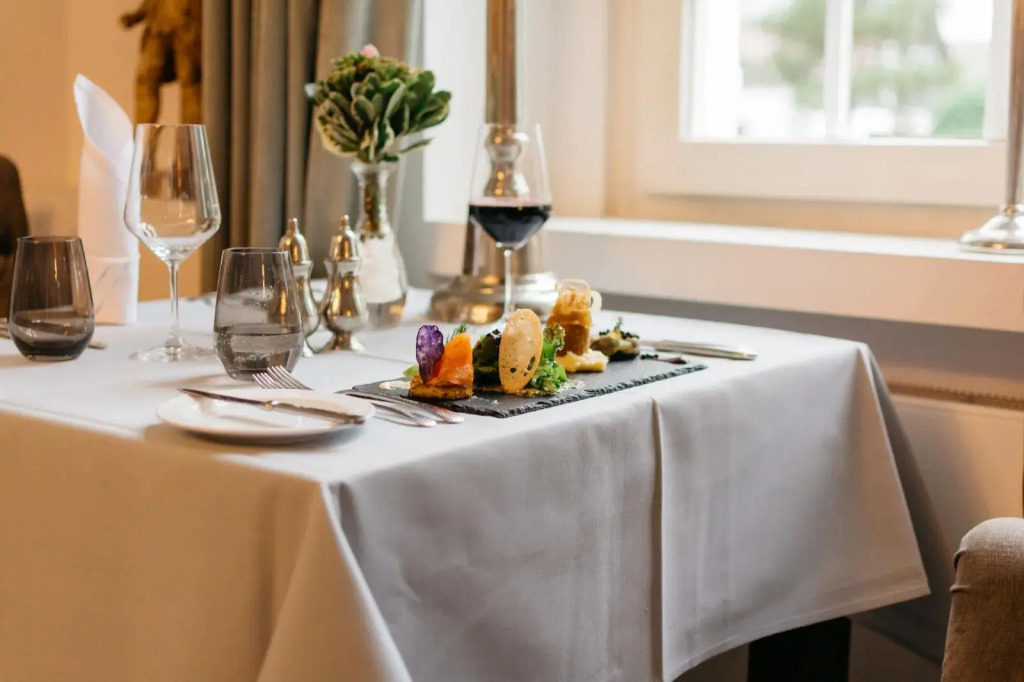 Parkhotel FRITZ am Brunnen