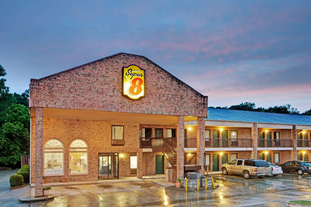 Super 8 by Wyndham Marietta/West/Atlanta Area