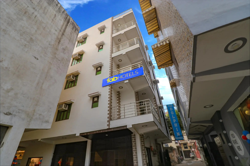 Hotel GROSS INTERNATIONAL NEAR DELHI AIRPORT